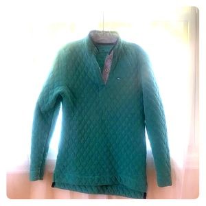 Southern tide pullover quilted blue